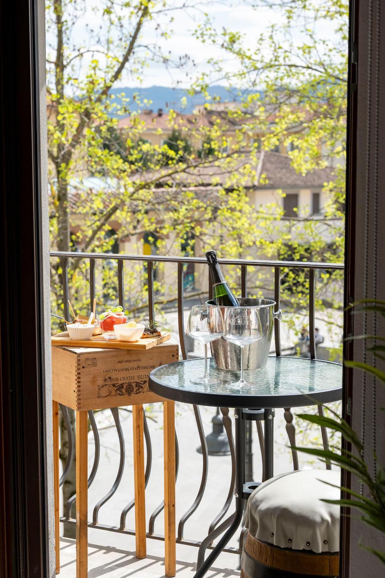 La Finestra D'Arezzo Apartment Bagian luar foto